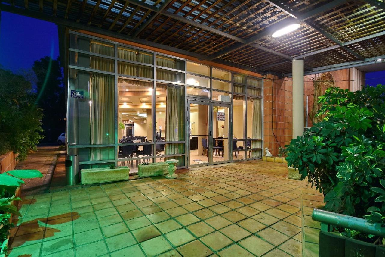 Pearl Of The Valley Hotel Kfar Tavor Dış mekan fotoğraf